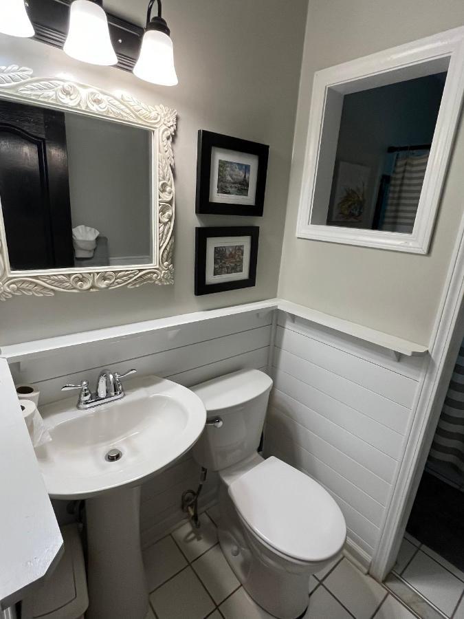 Modern Athens Home 4Bd, 3Bth エクステリア 写真
